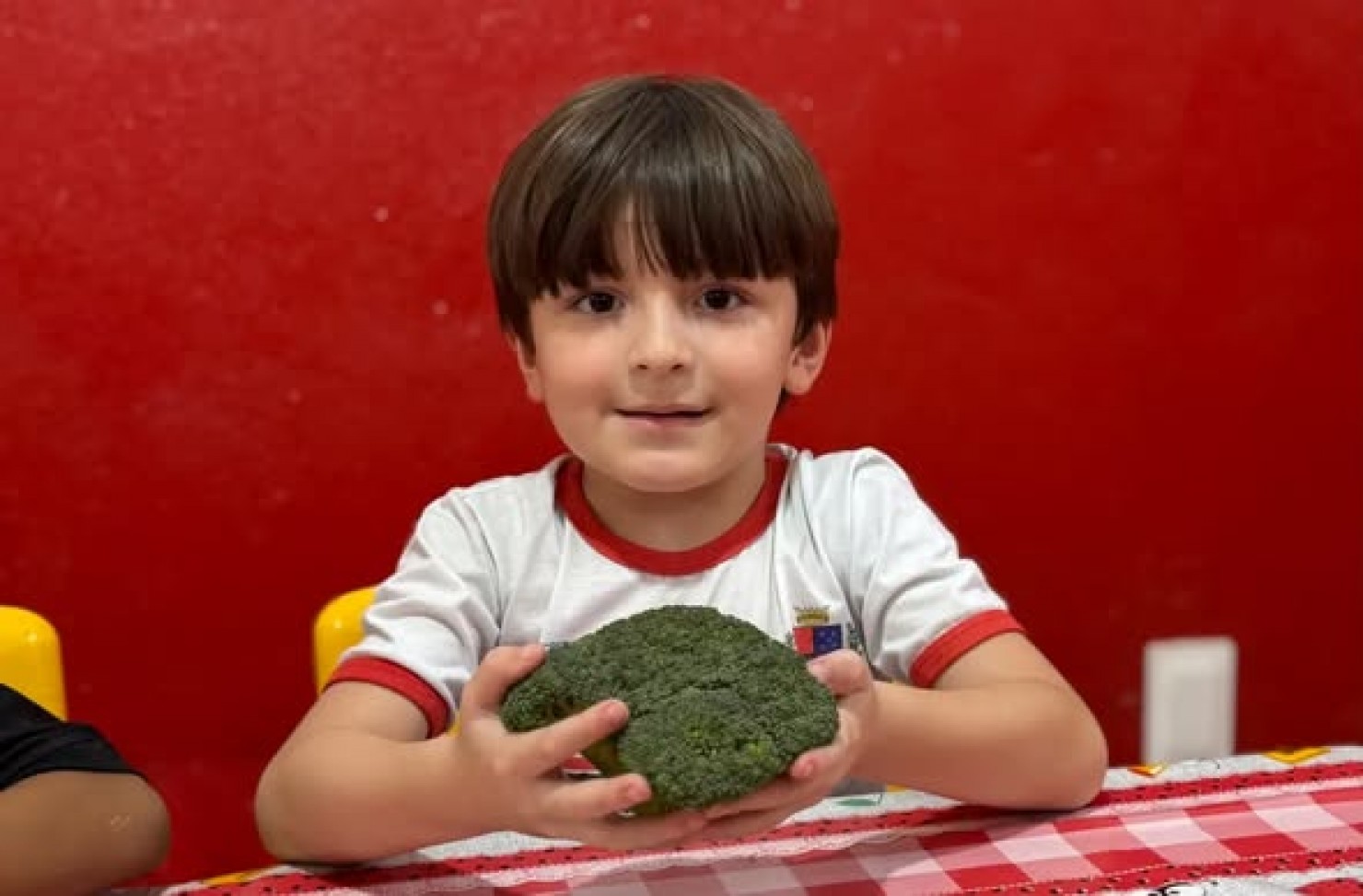 PRINCESA ISABEL REALIZA ATIVIDADE DE EDUCAÇÃO ALIMENTAR E NUTRICIONAL NA REDE DE EDUCAÇÃO